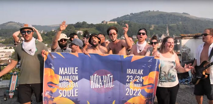 Xiberoots-ek bideo klip eta kantore berri bat elki dü